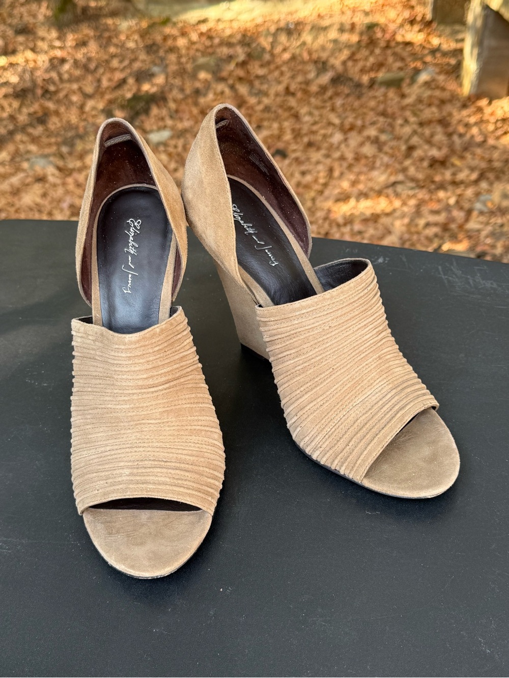 Elizabeth and James Open-Toe Wedge Heels in Tan US 11 B